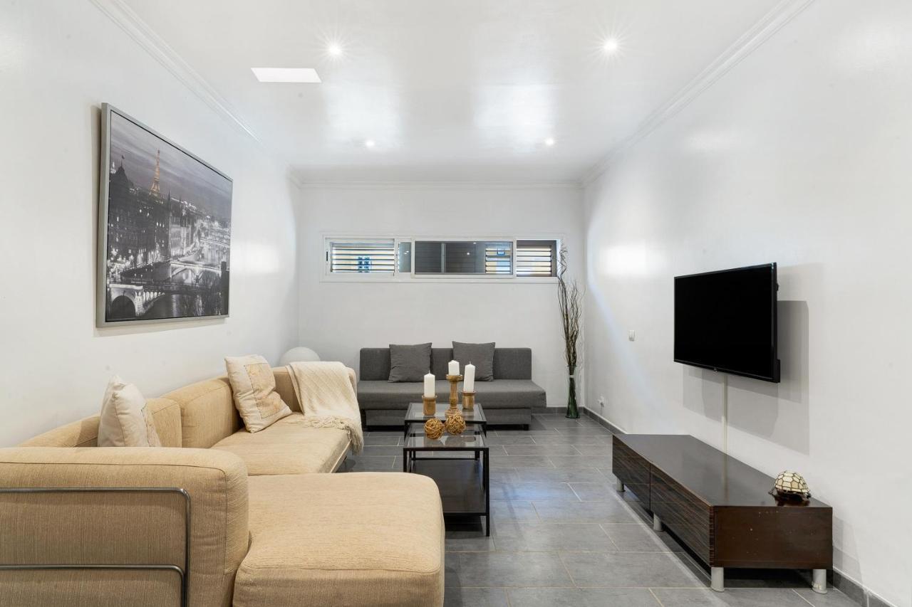 Apartment Moderno Triplex Sonneland