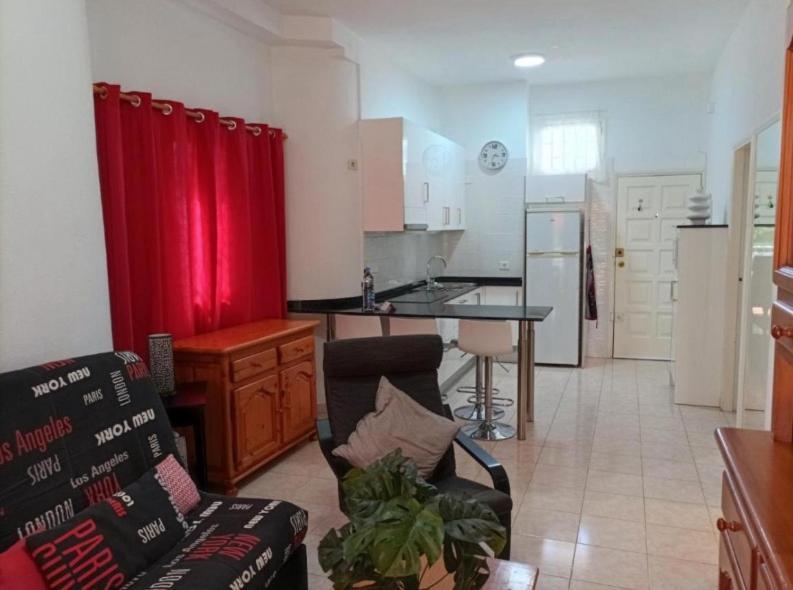 Teneguia - Yumbo Iii Apartamento *