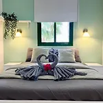 Xookoob Green Escape