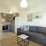cozy&modern bungalow w/private garden bbq+wifi