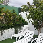 Chalet 2 Dormitorios, Cerca Cc Yumbo