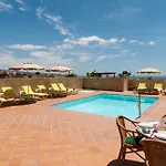 Villa Los Azules With Pool And Jacuzzi