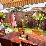 Buzzstays: 1-Bed Bungalow, Garden, Near Yumbo & Beach