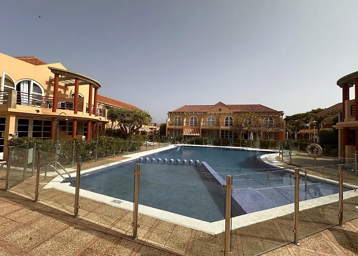 Palmeral Oasis Residences