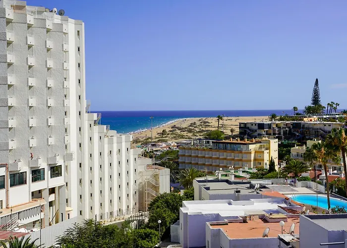 Stylish Apartment With Stunning Sea View.