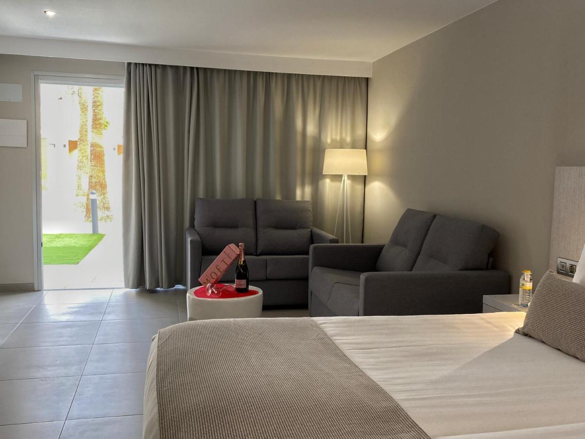 Sanom Only Adults Hotel