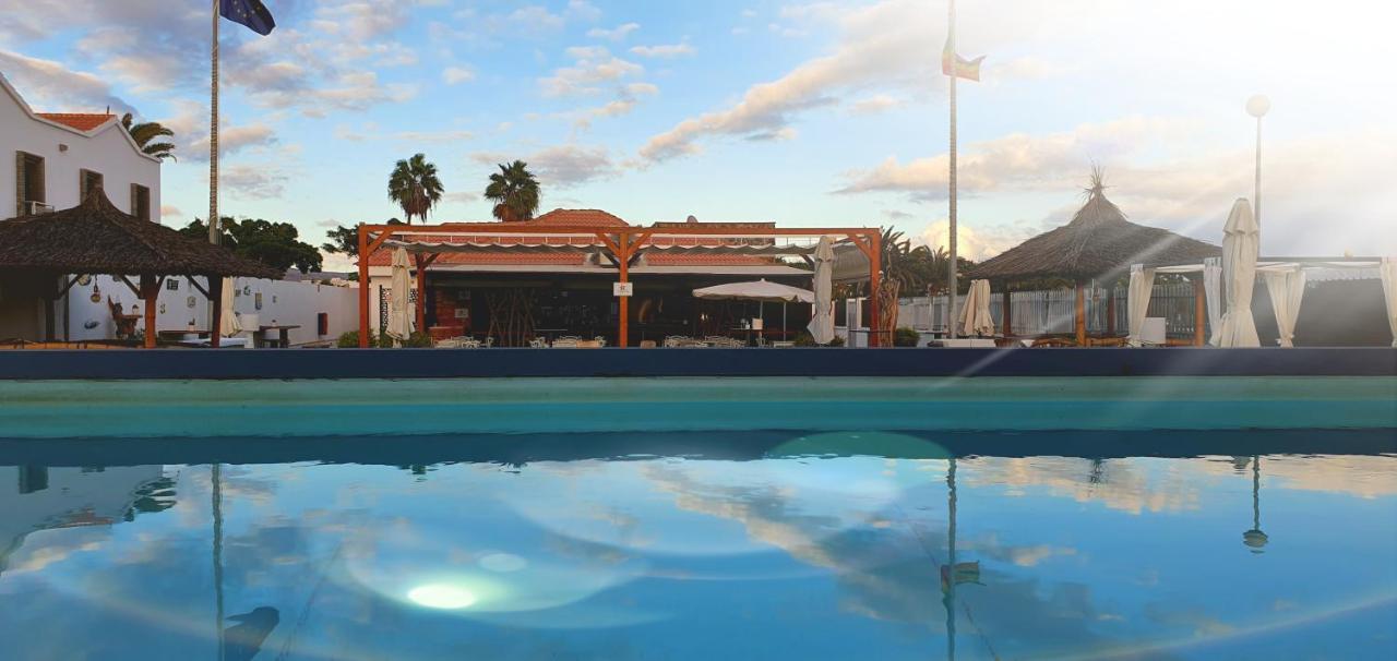 Fbc Fortuny - Adults Only 3*