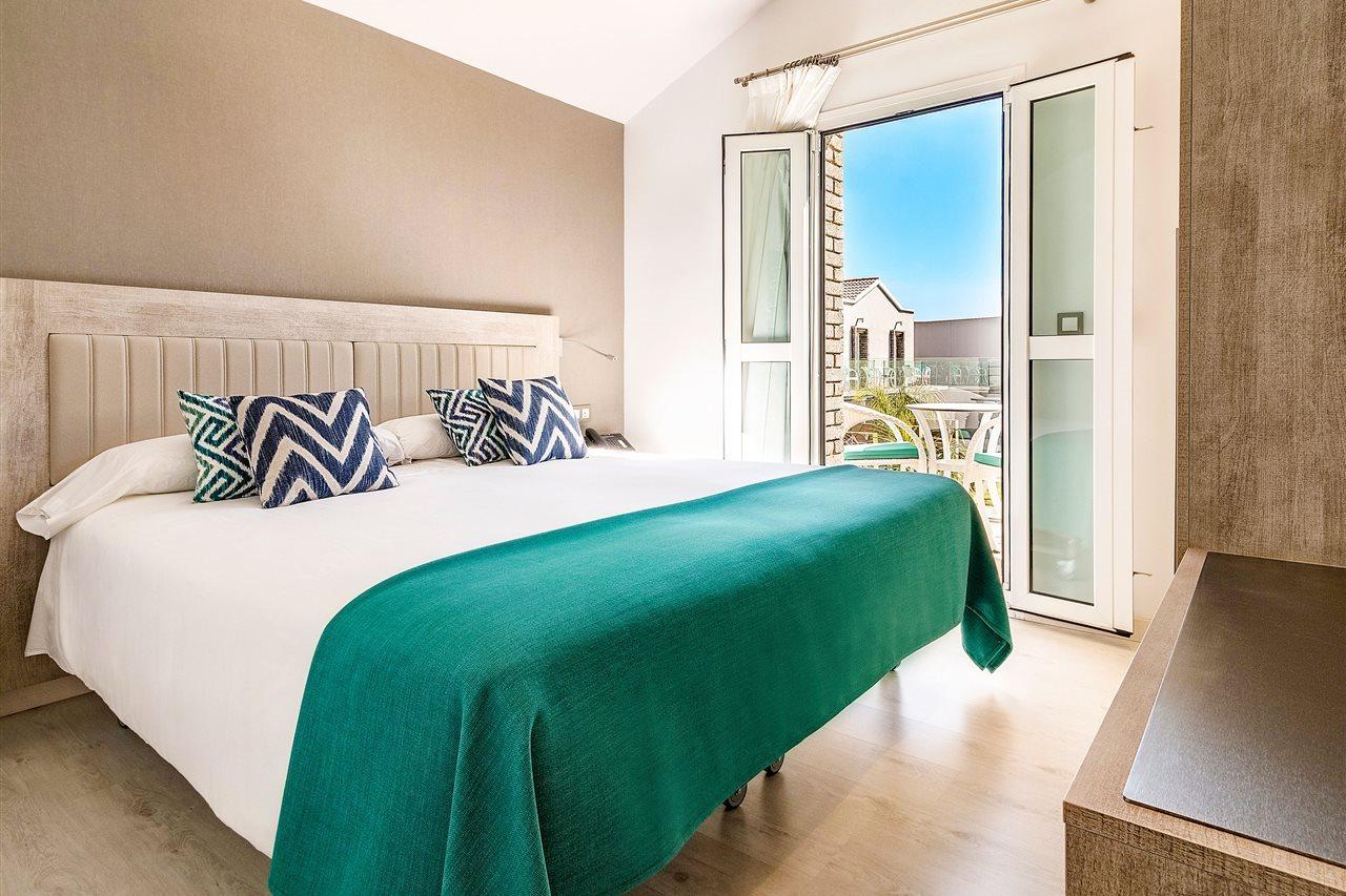 Livvo Calderones - Adults Recommended Hotel