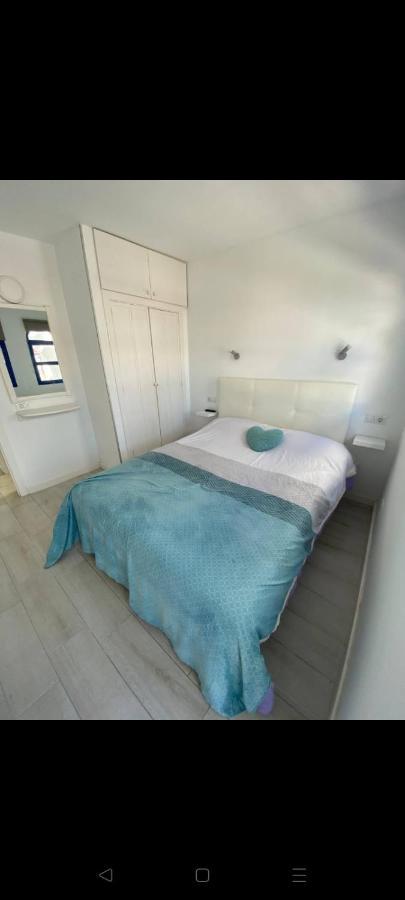 Playmar Blue Bungalow Holiday home *