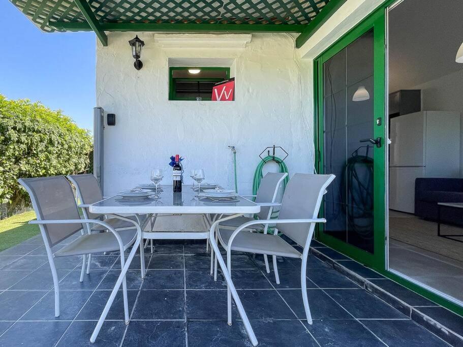 Cozy & Modern W/private Garden Bbq+wifi Apartment *