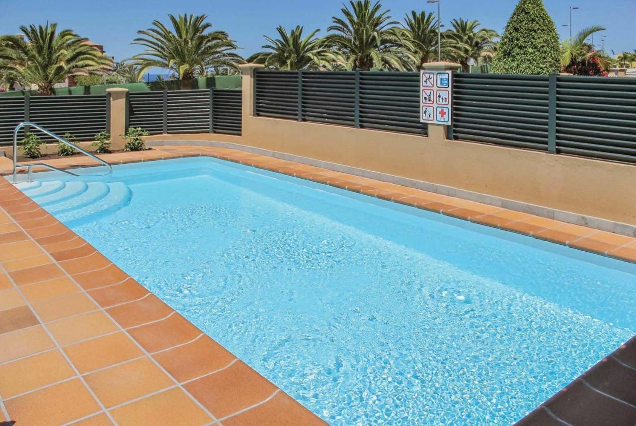 Salvador Villa