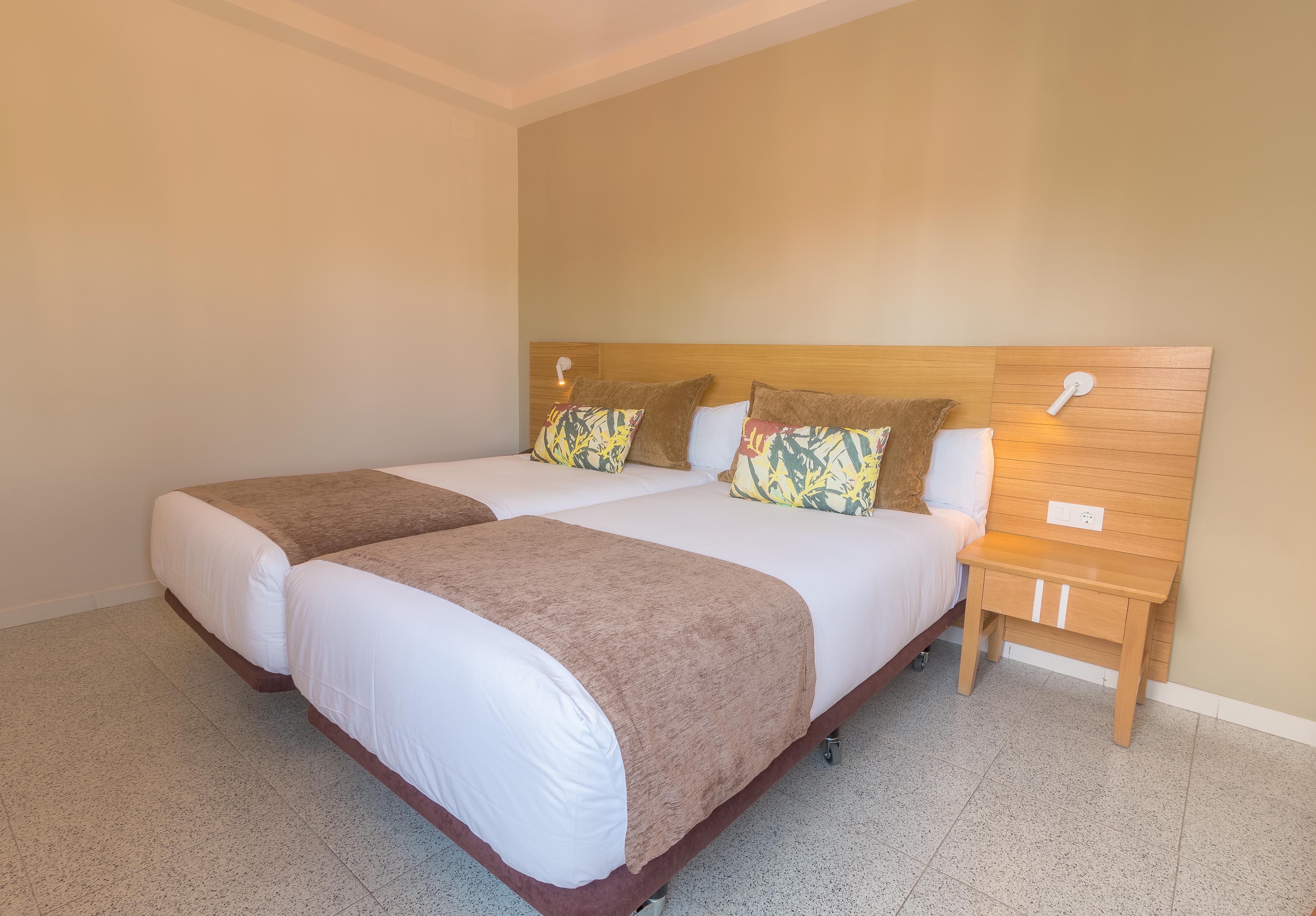 Livvo Koala Garden Hotel