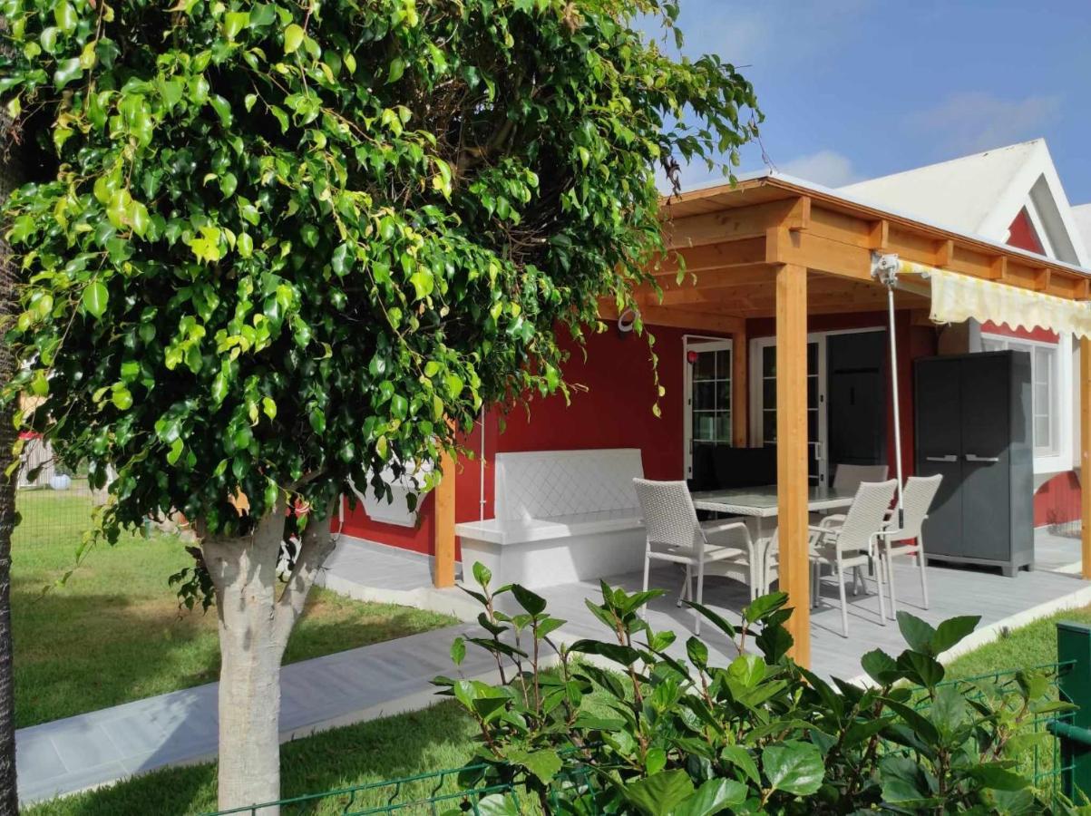 Chalet Con 3 E Giardino