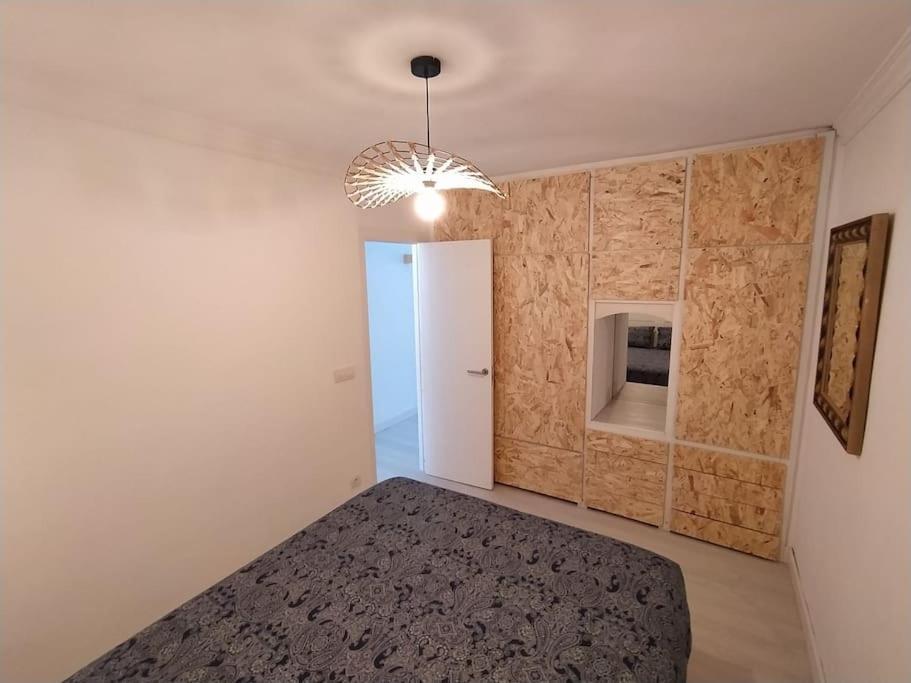Design Flat In Place Nhere Yumbo Apartment