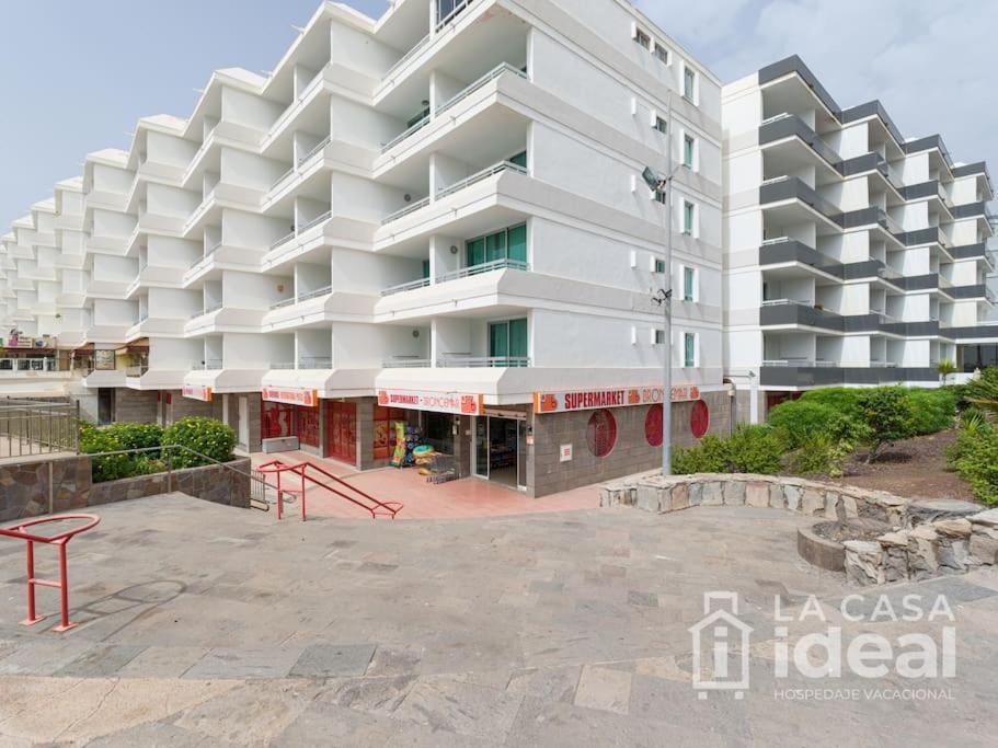 Huoneisto Apartamento Y Playa *