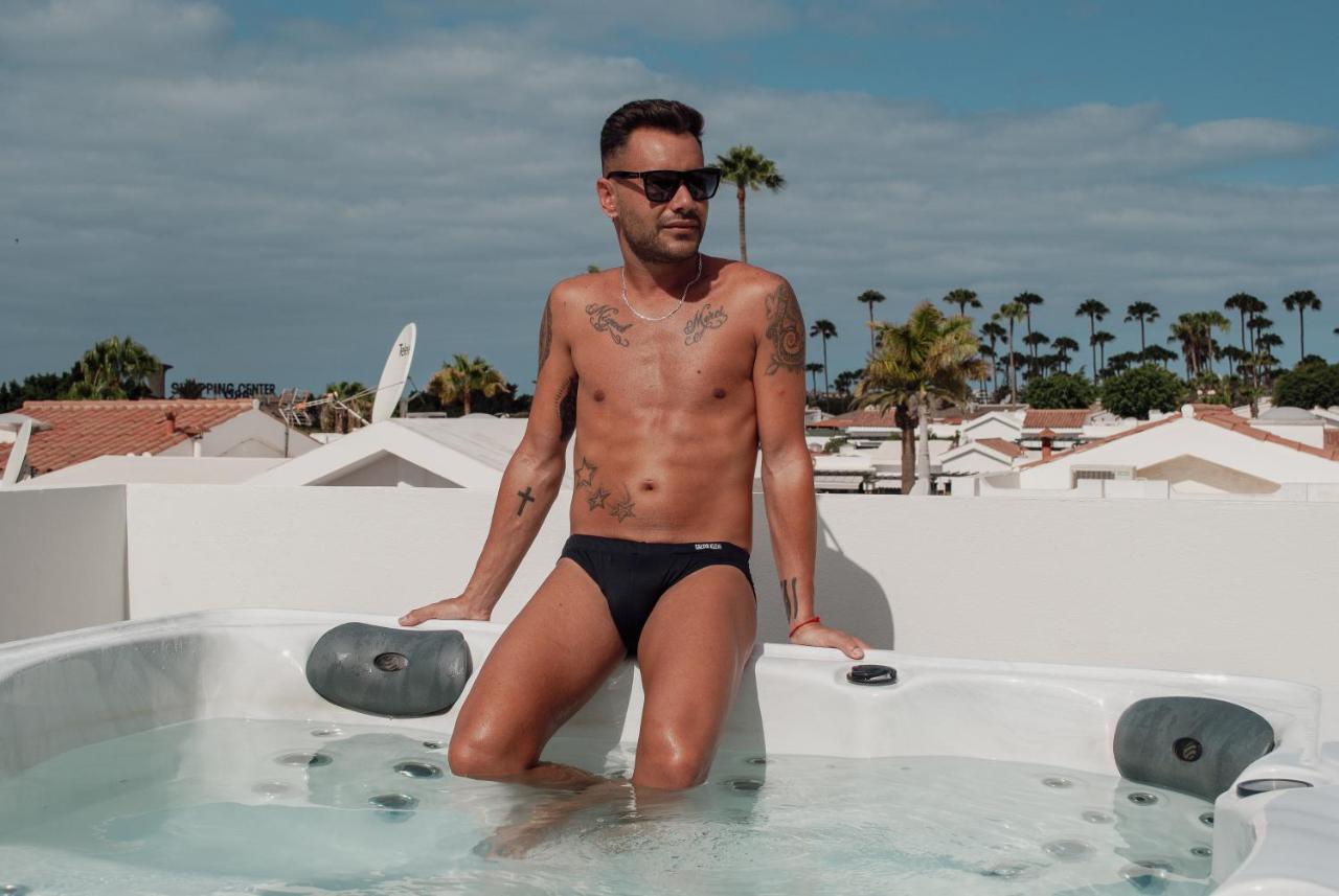Aparthotel Mar Bianco - Gay Men Only
