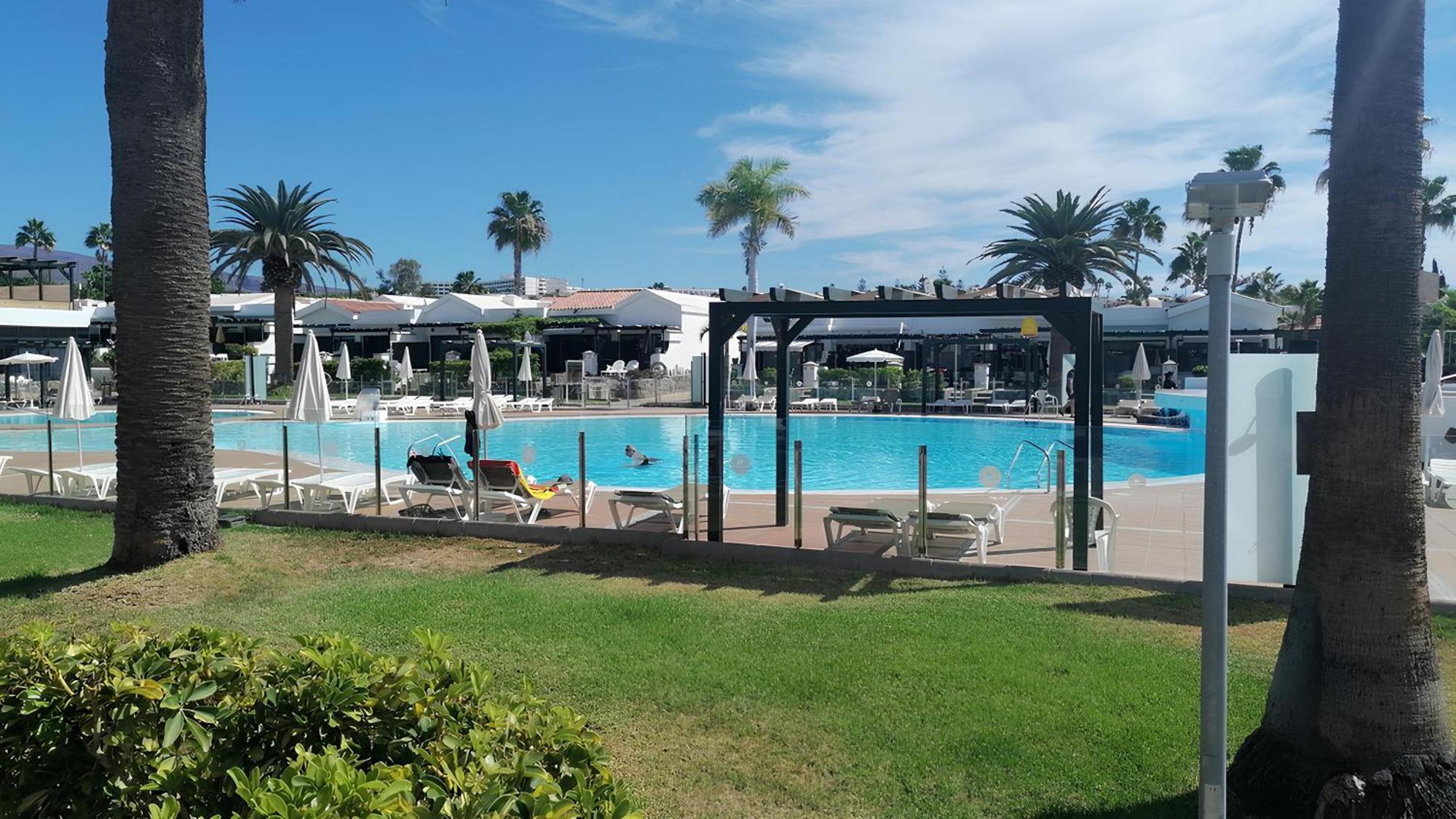 Bungalow Enfrente Piscina En Maspalomas *