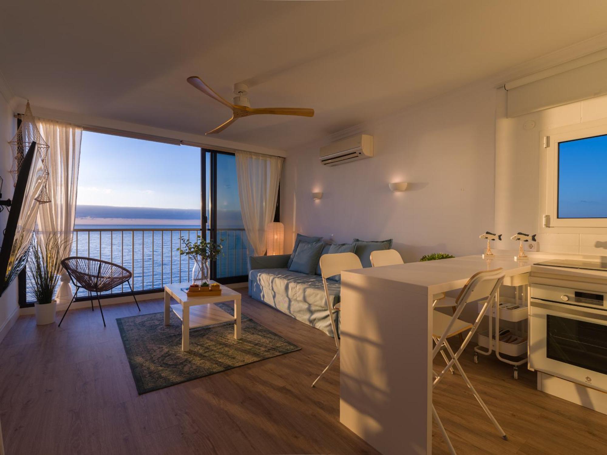 Viewpoint Over The Cliff By Canariasgetaway Сasa de vacaciones