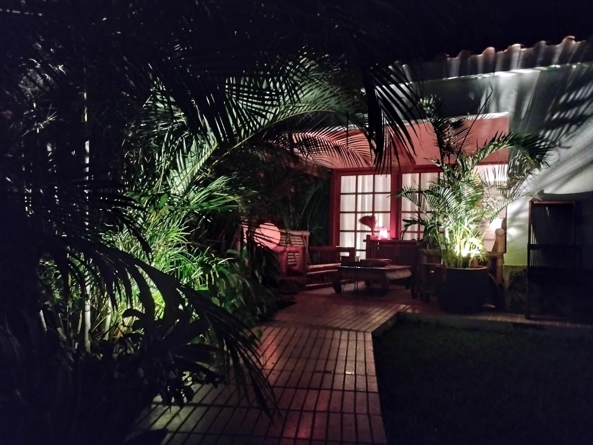Tropical Con Piscina Y Aire Acondicionado *