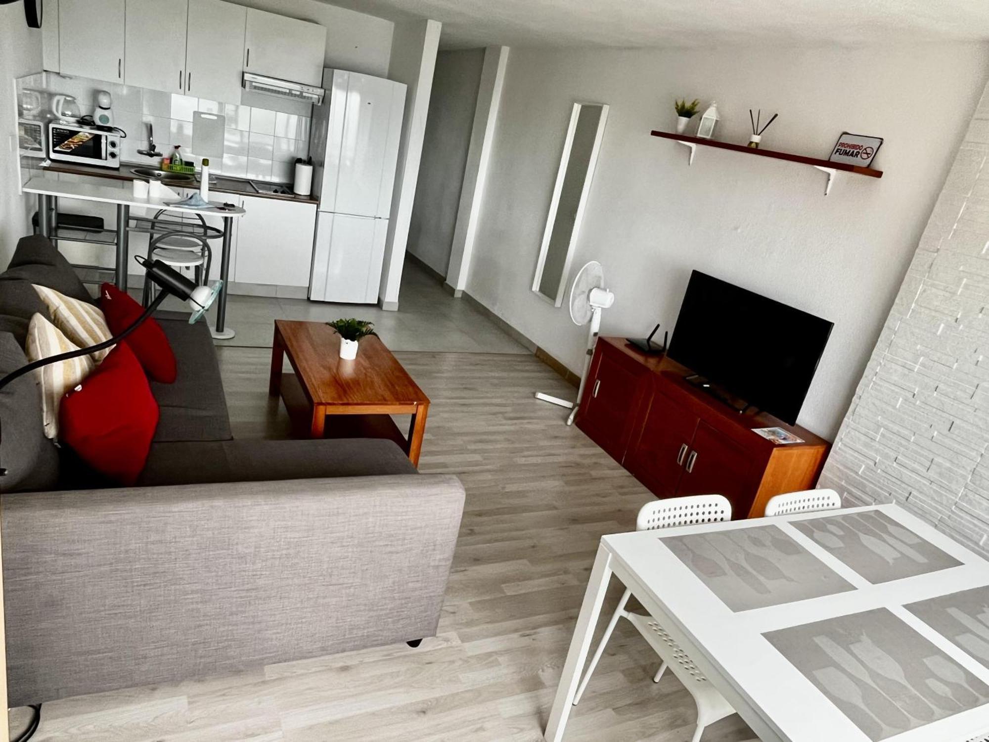 Floor Sea View Apartment *