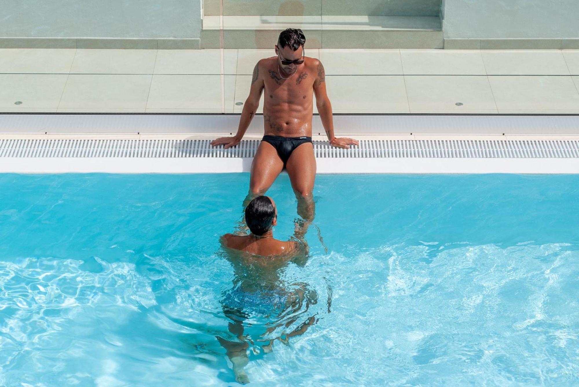 Mar Bianco - Gay Men Only Aparthotel