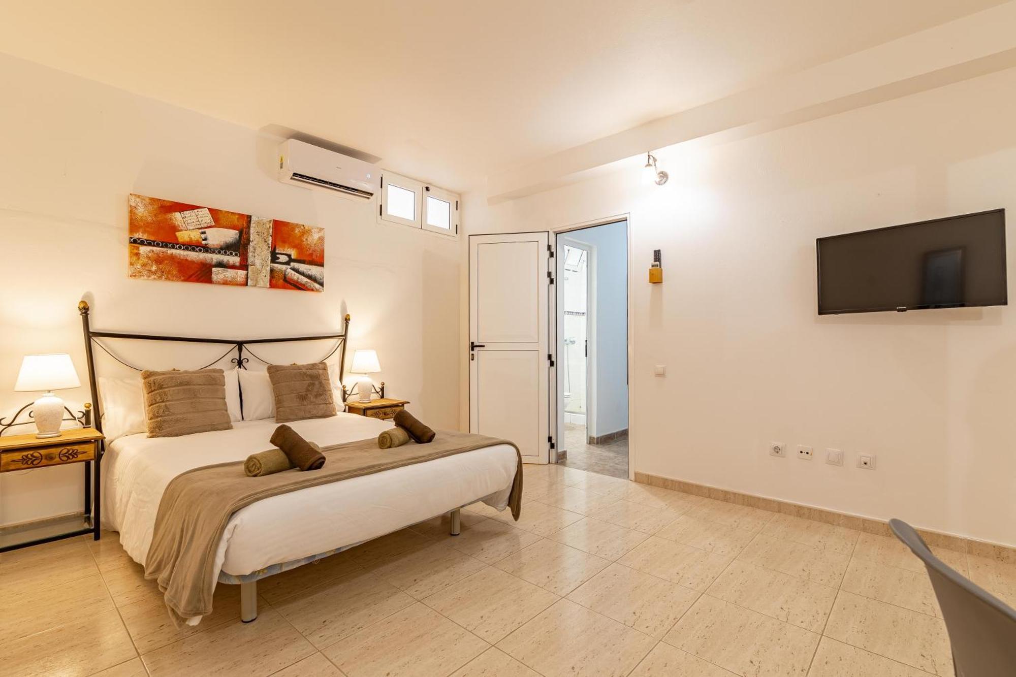 Villa Canarian Holiday - Meloneras Hill Private *