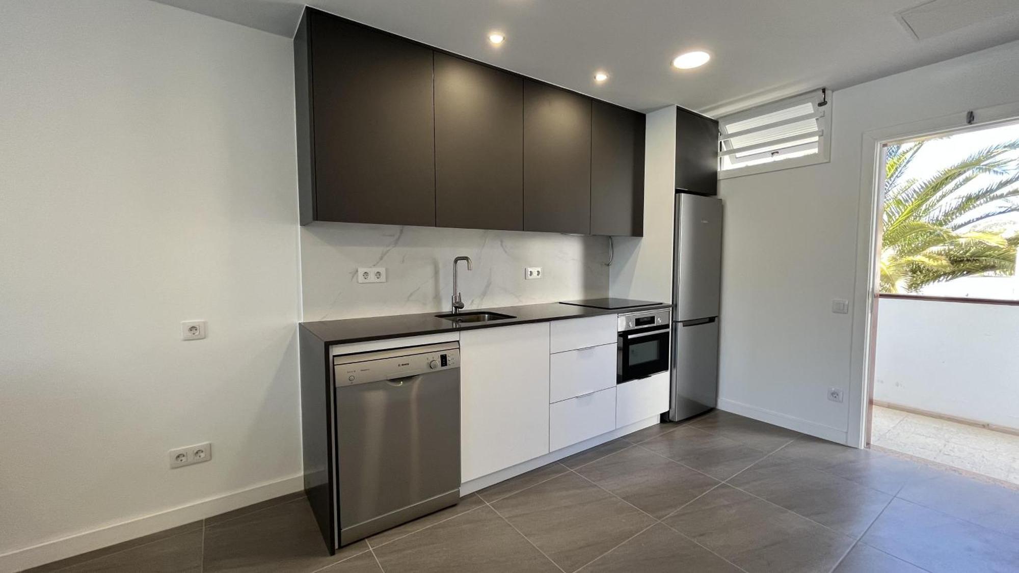 Apartment Renovated By The And Yumbo Centre *