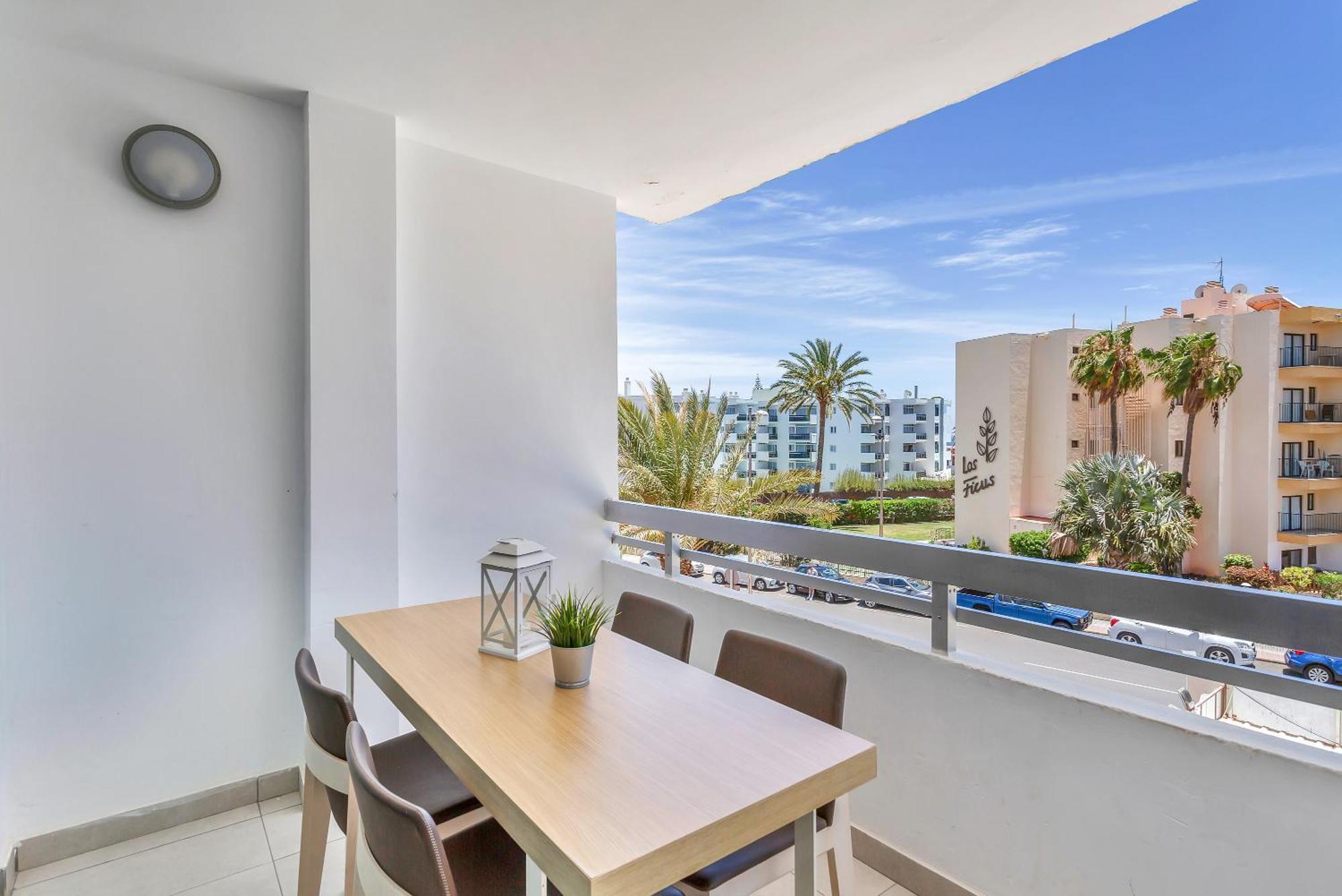 Apartamento Y Playa Apartment *