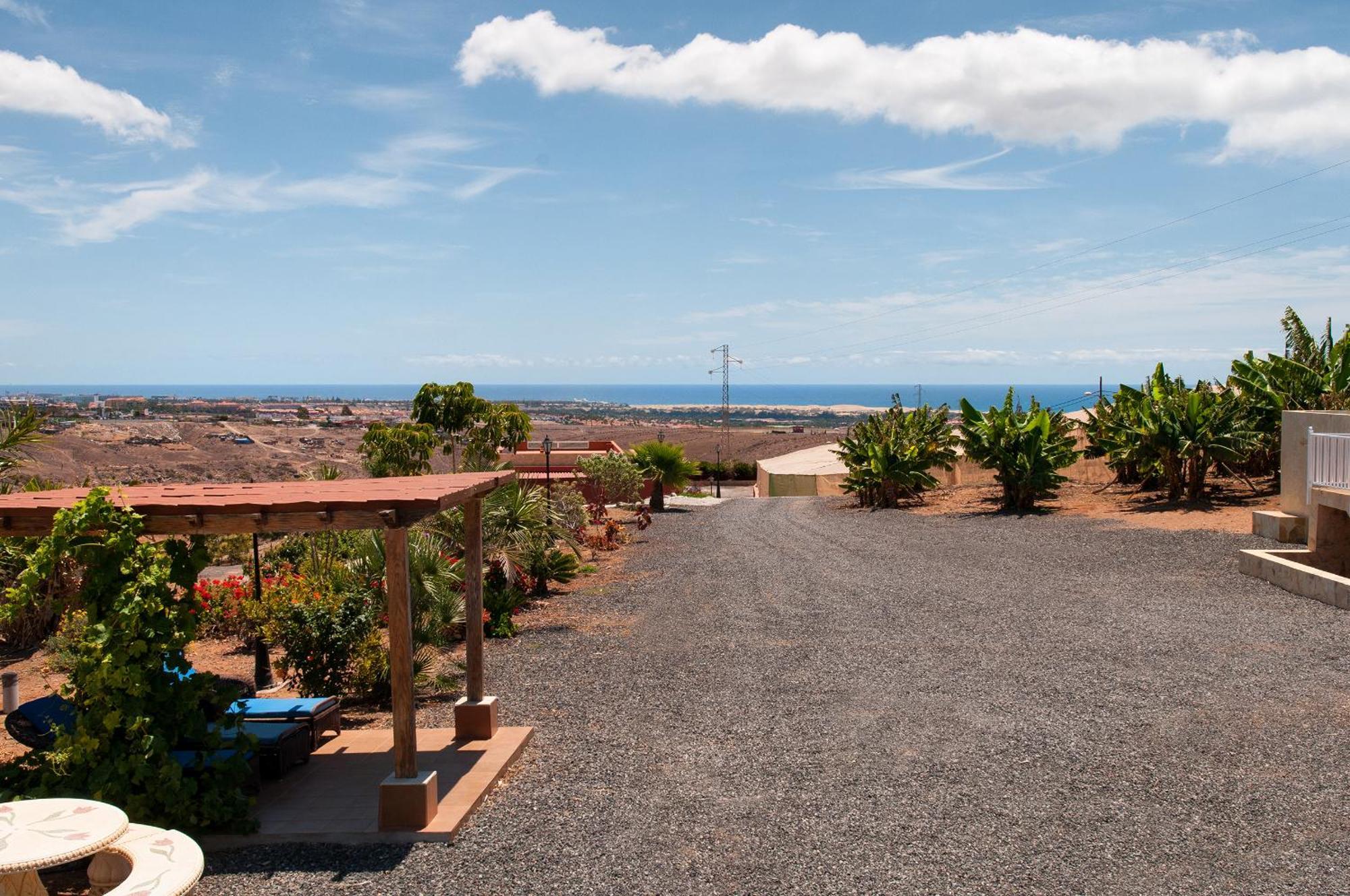Villa Azules With Pool And Jacuzzi