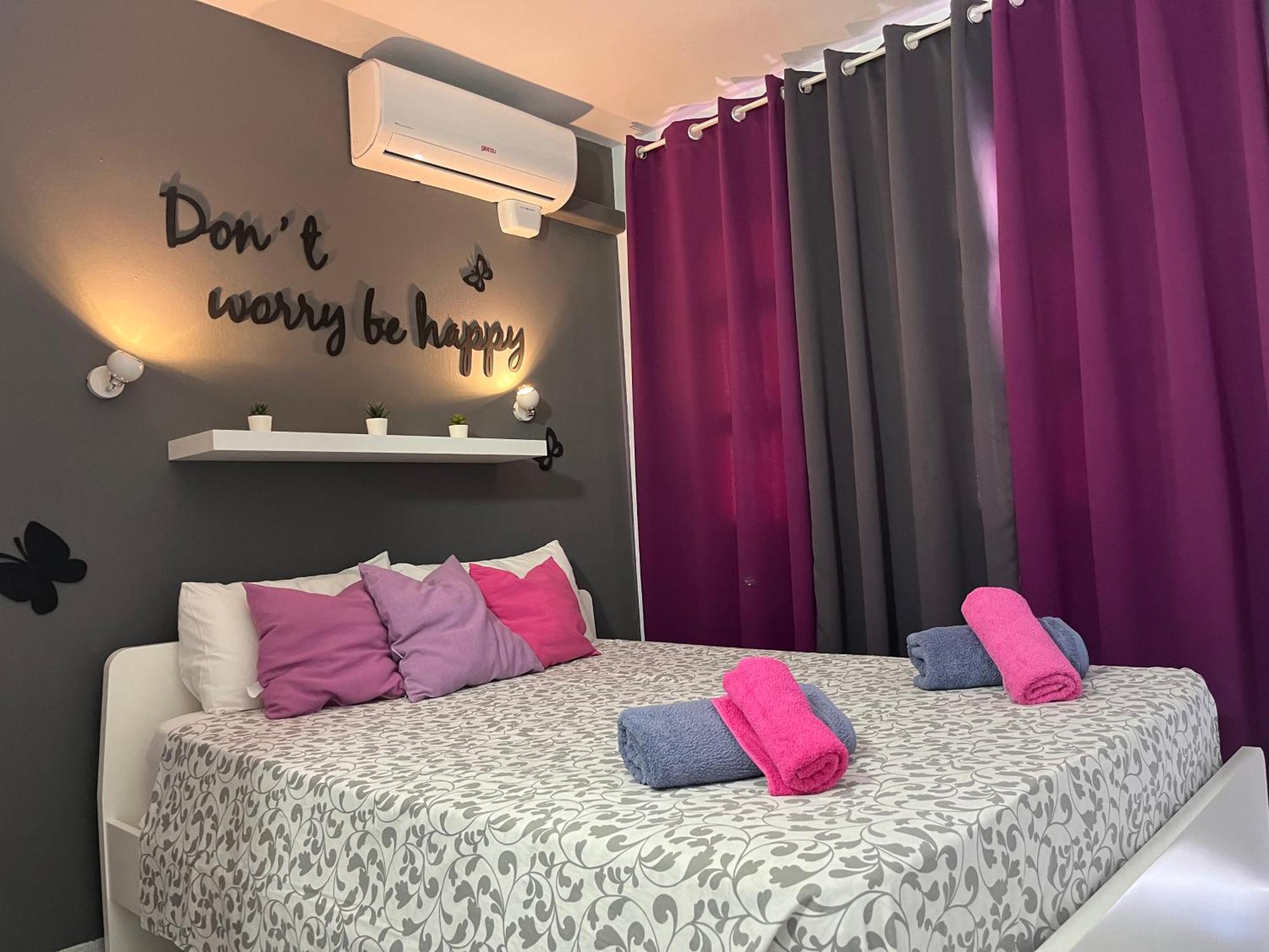 Playmar M&m 2223 Apartment