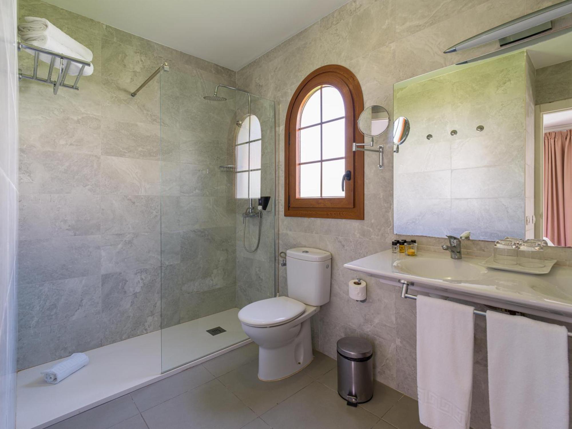 Eo Jardin Dorado 4*