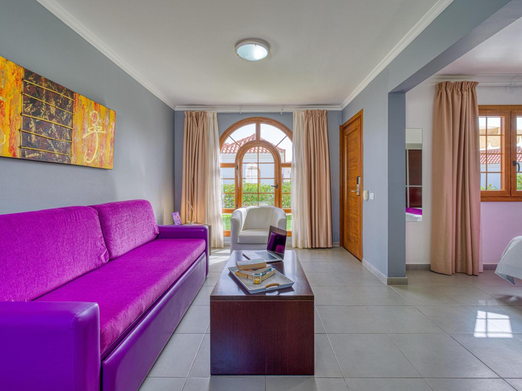 Hotel Eo Jardin Dorado