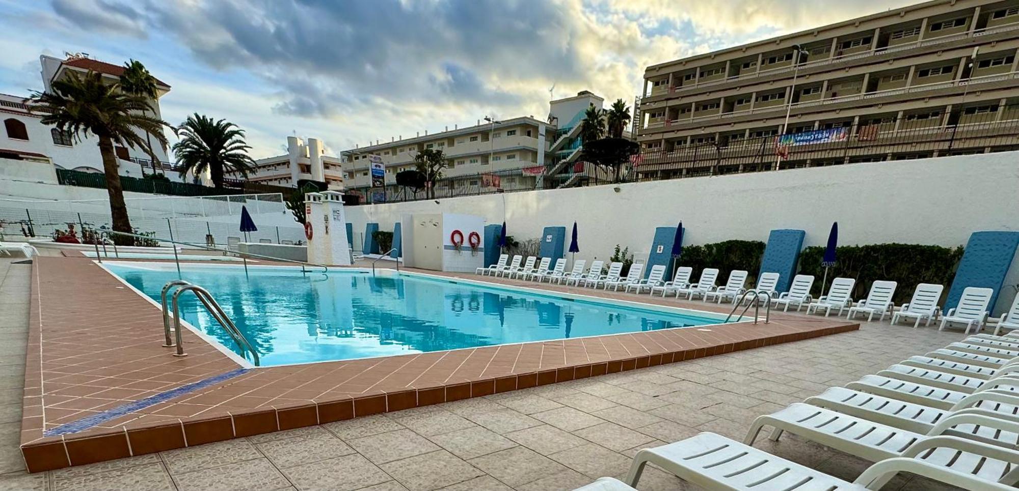 Apartment Playa Del Ingles 5 Min Walk From Yumbo! 304 *