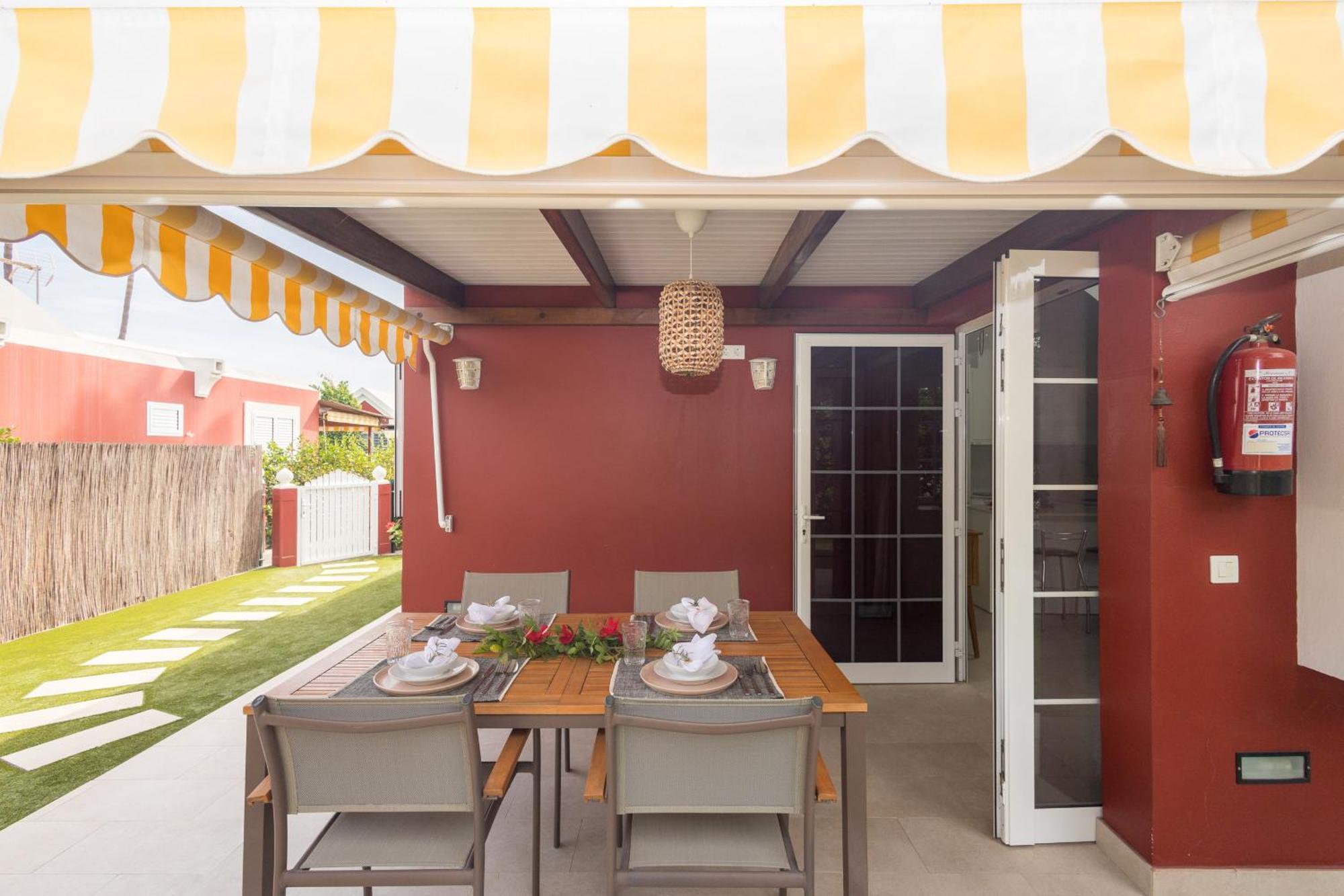 Huoneisto Lightbooking Los Tunos Maspalomas Terraza Privada