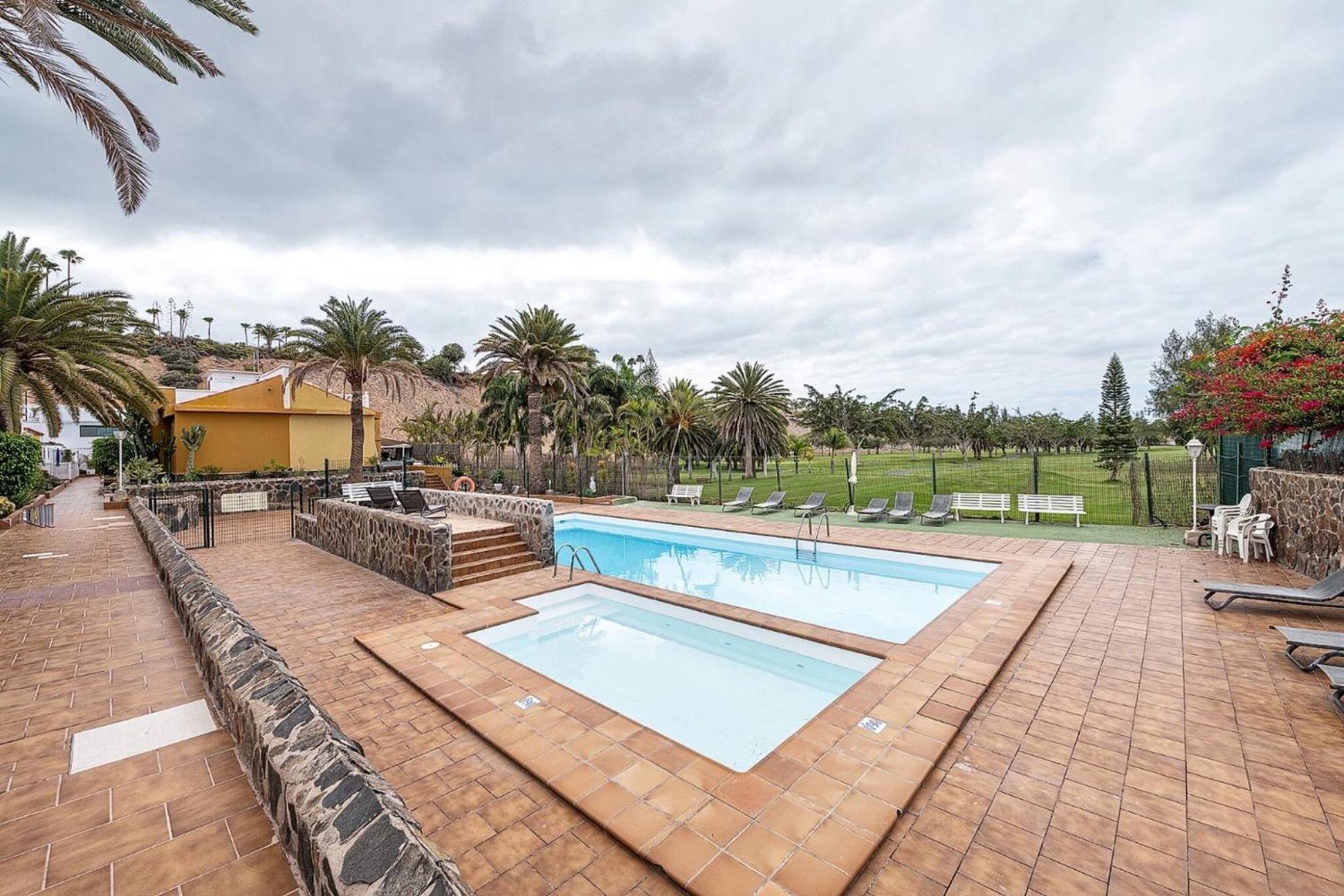 Elegant Bungalow,views,swimming Pool,golf Camp *