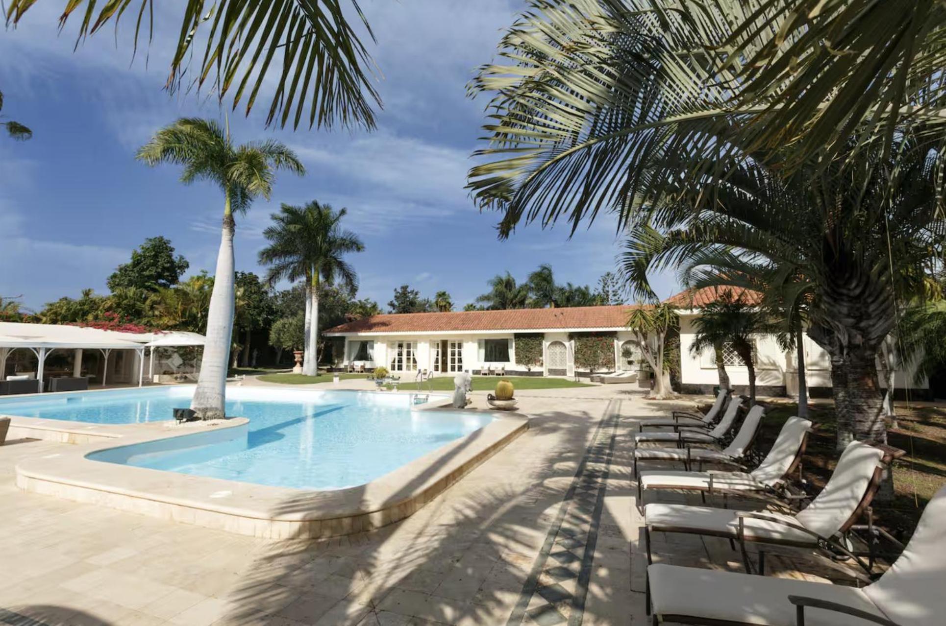 Sunset Luxe Retreat
