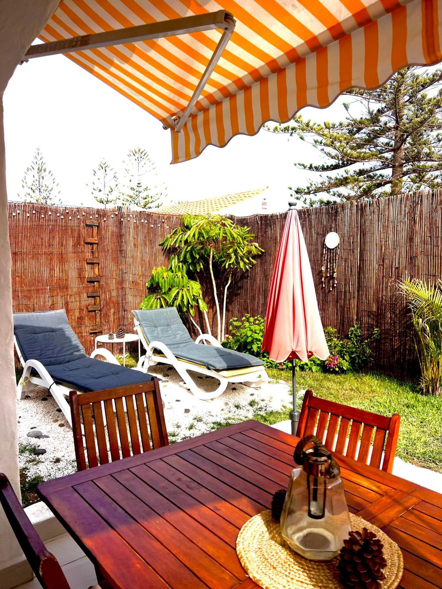 Buzzstays: 1-bed Bungalow, Garden, Near Yumbo & *