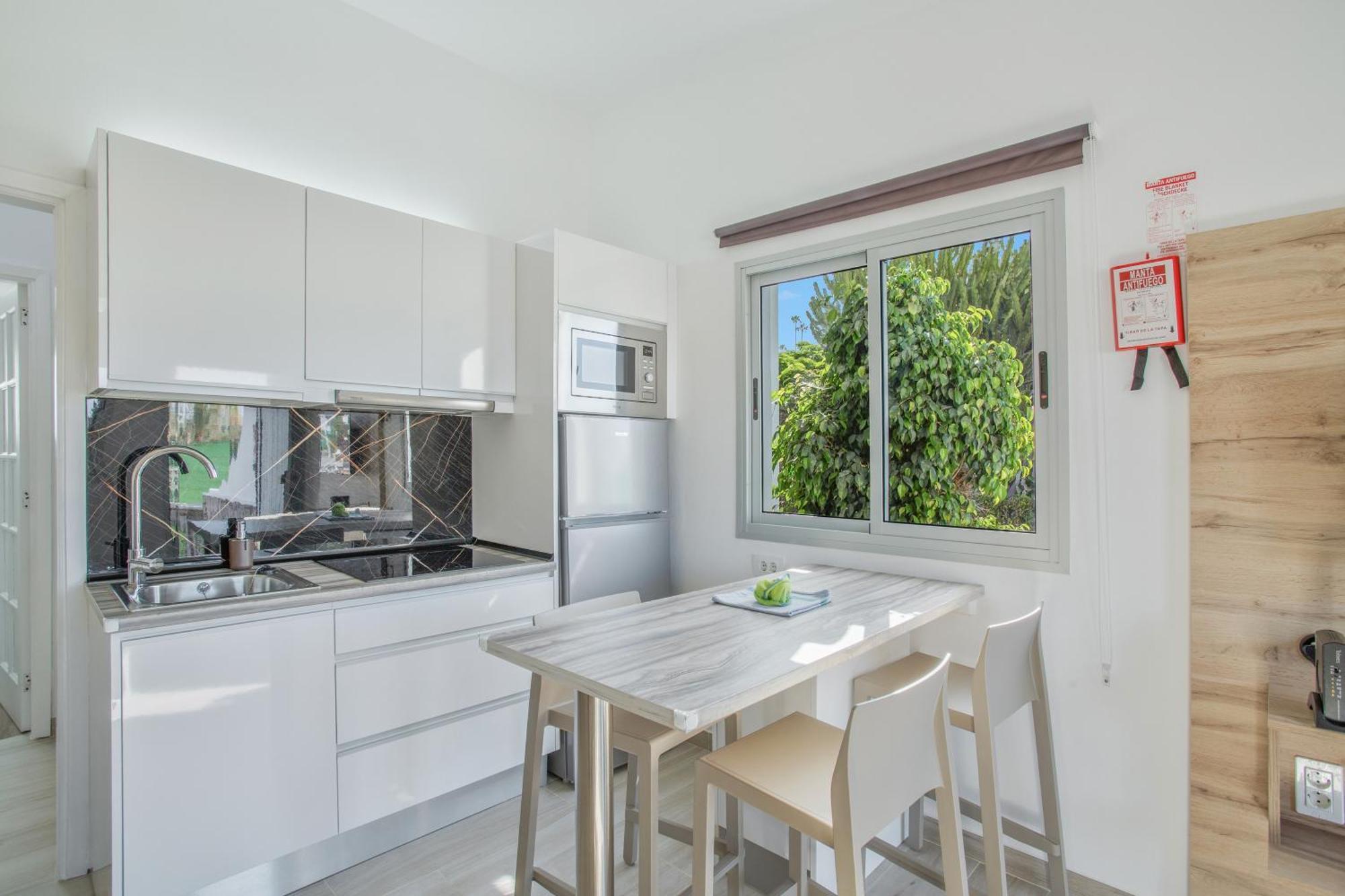 Vista Adults Only Apartment