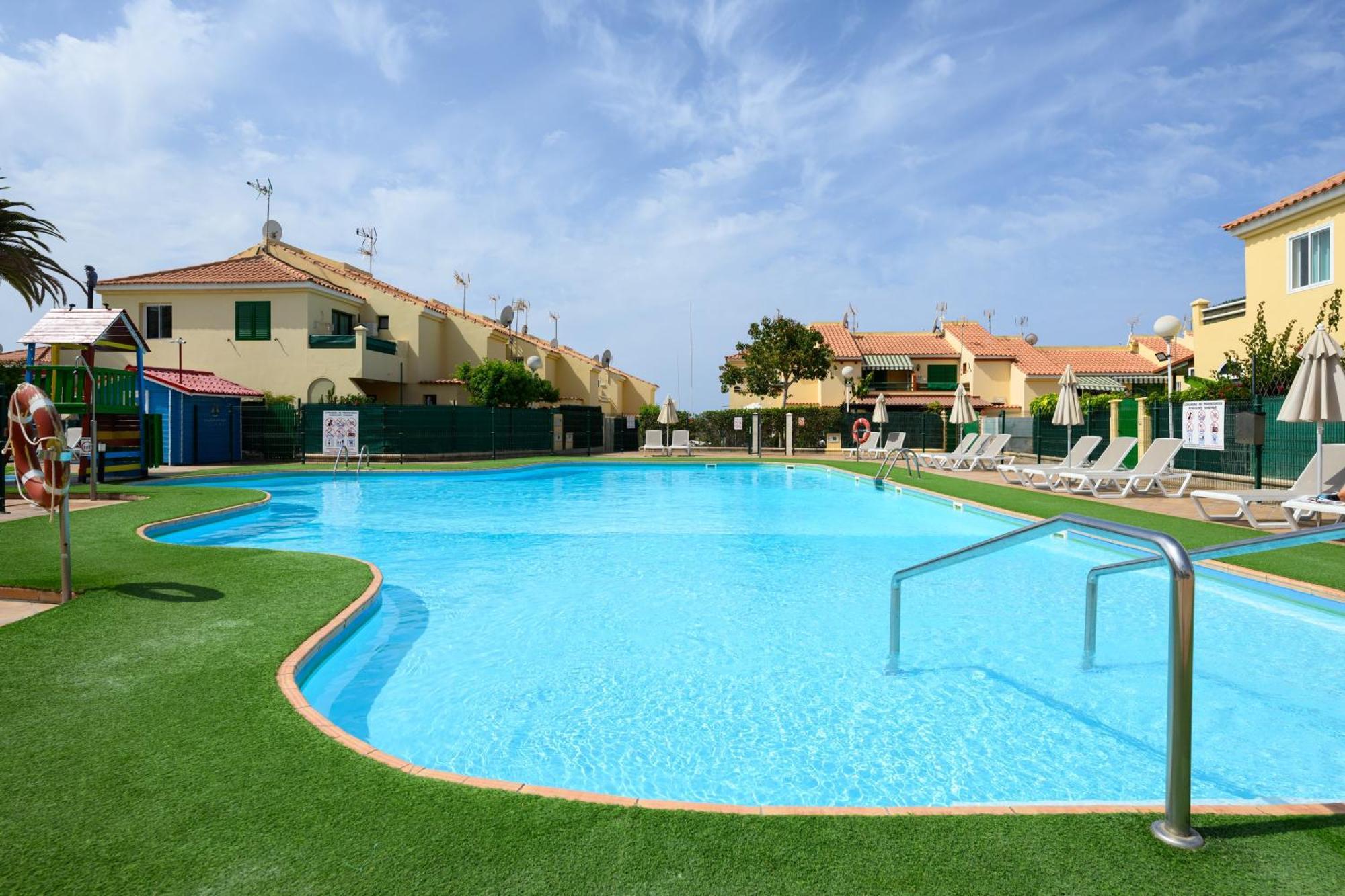 With Terrace Bbq Pool In Hotel Maspalomas (Gran Canaria)