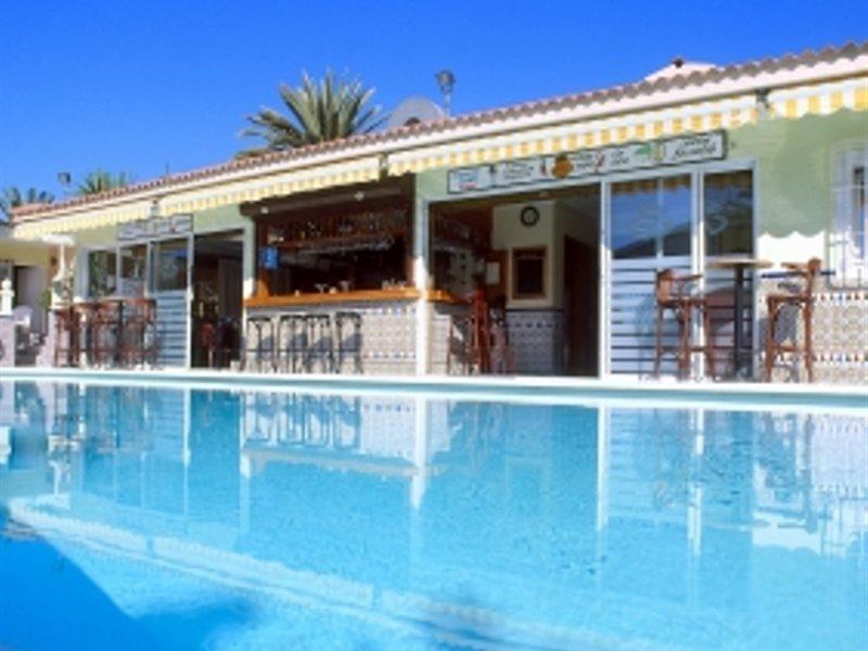 Sanom Only Adults Hotel