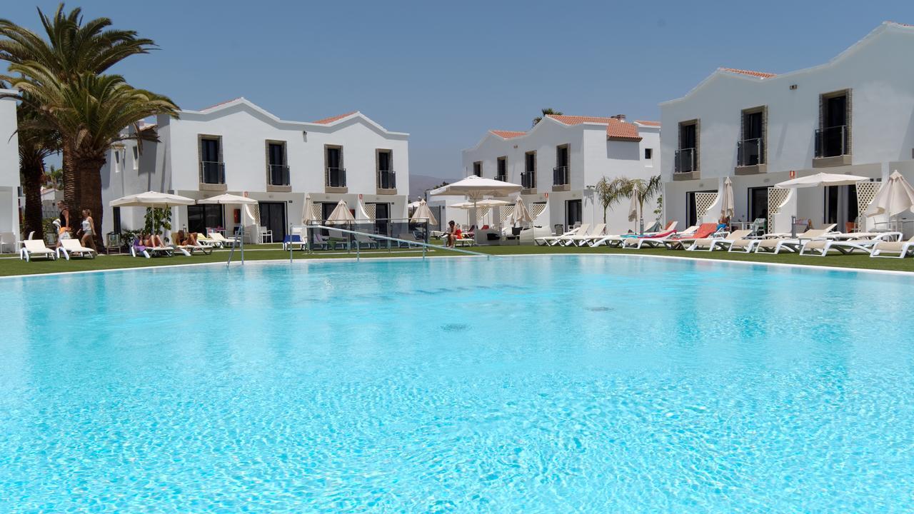 Fbc Fortuny - Adults Only 3*