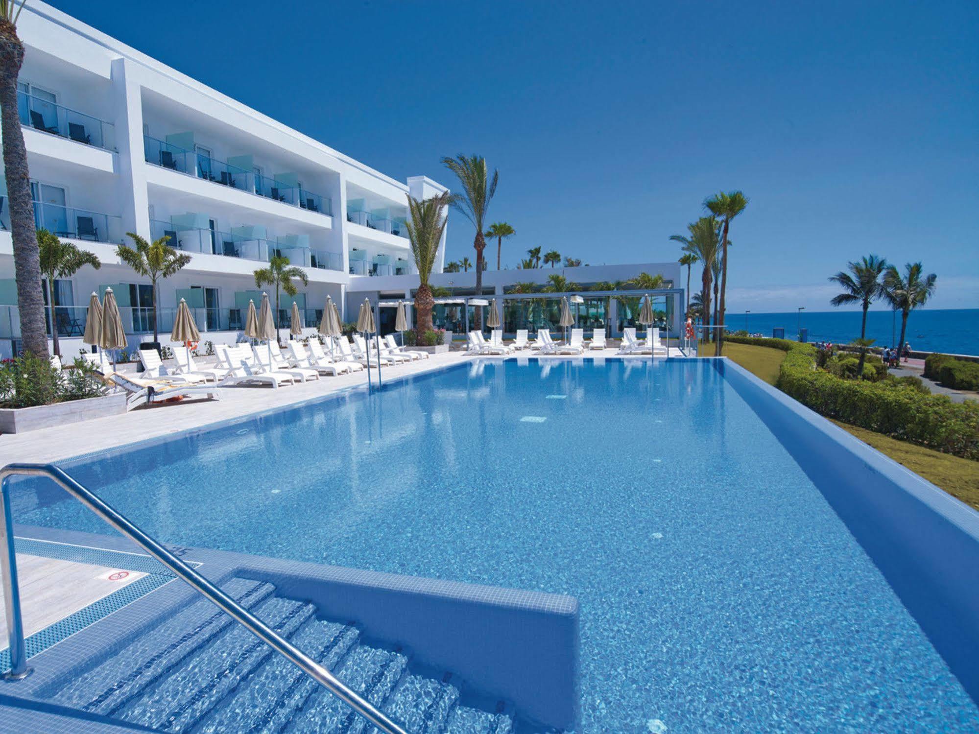 Hotel Riu Palace Meloneras 5*