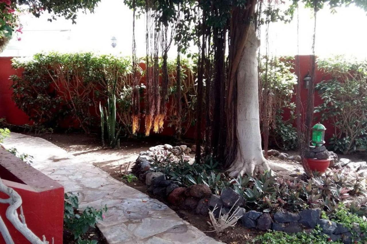 4 Bed Maspalomas Villa. Tropical Garden Pool *