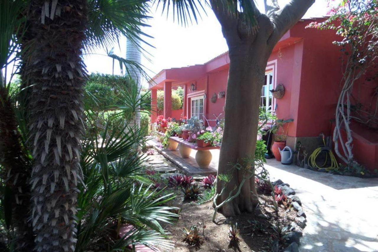 4 Bed Maspalomas Villa. Tropical Garden Pool Holiday home *