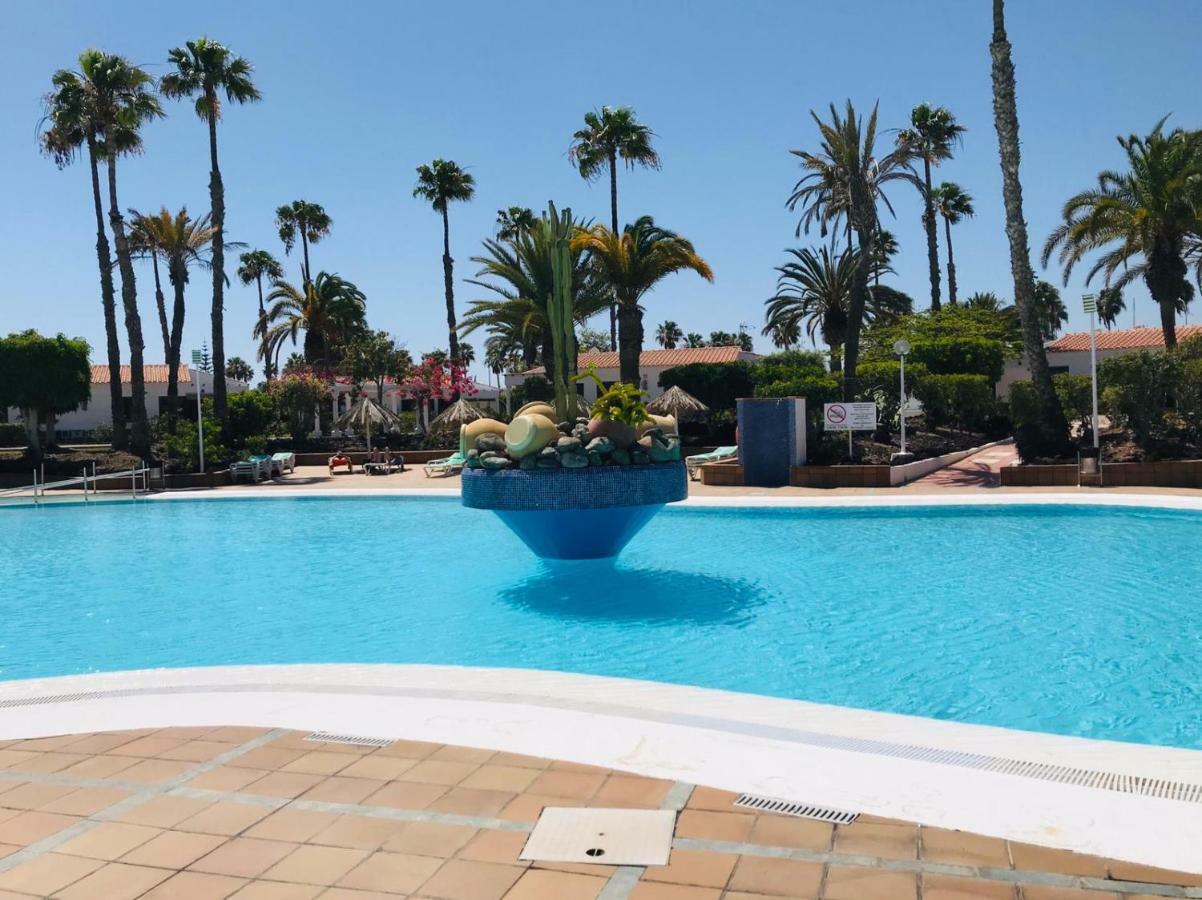 Bungalow Las Vegas Stars Beach *