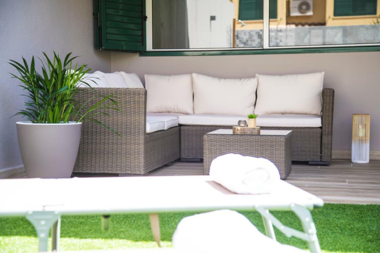Situada En Maspalomas Gran Canaria, Villa