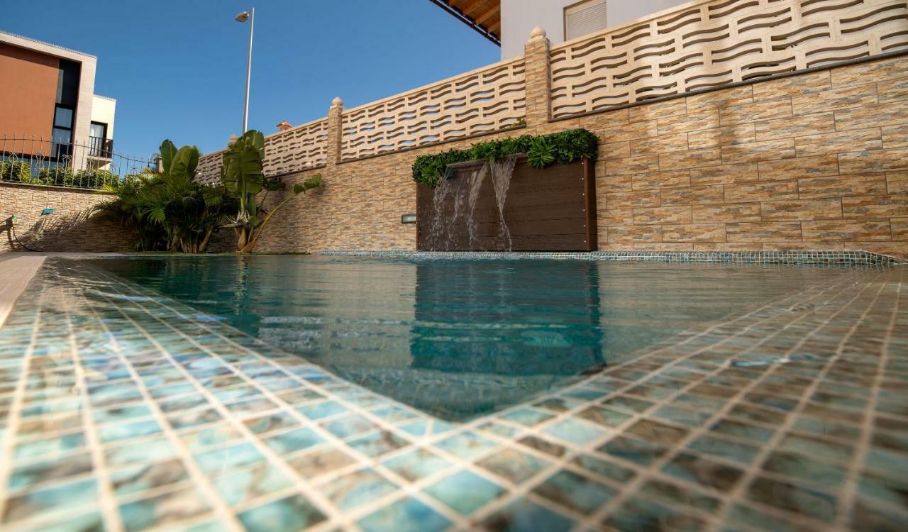 Villa, Private Heated Pool And Jacuzzi . Villa Maspalomas (Gran Canaria)
