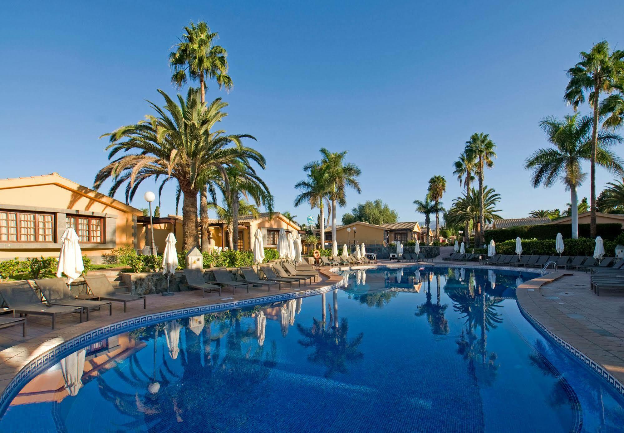 By Dunas Maspalomas (Gran Canaria)