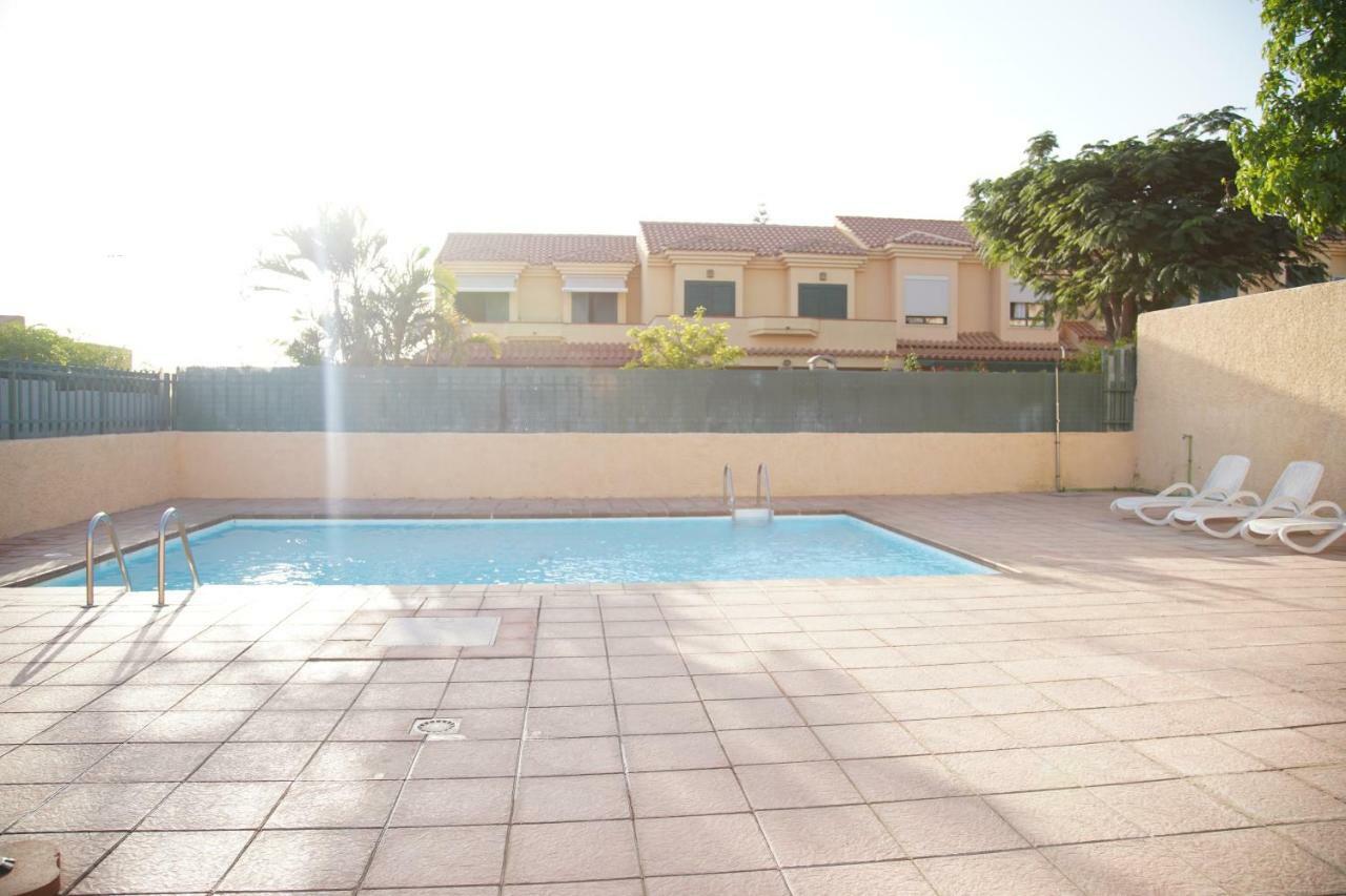 Situada En Maspalomas Gran Canaria, Villa