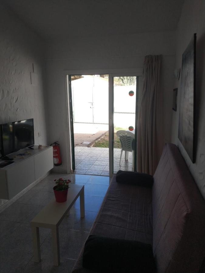 Bungalow Next To Yumbo Center Holiday home